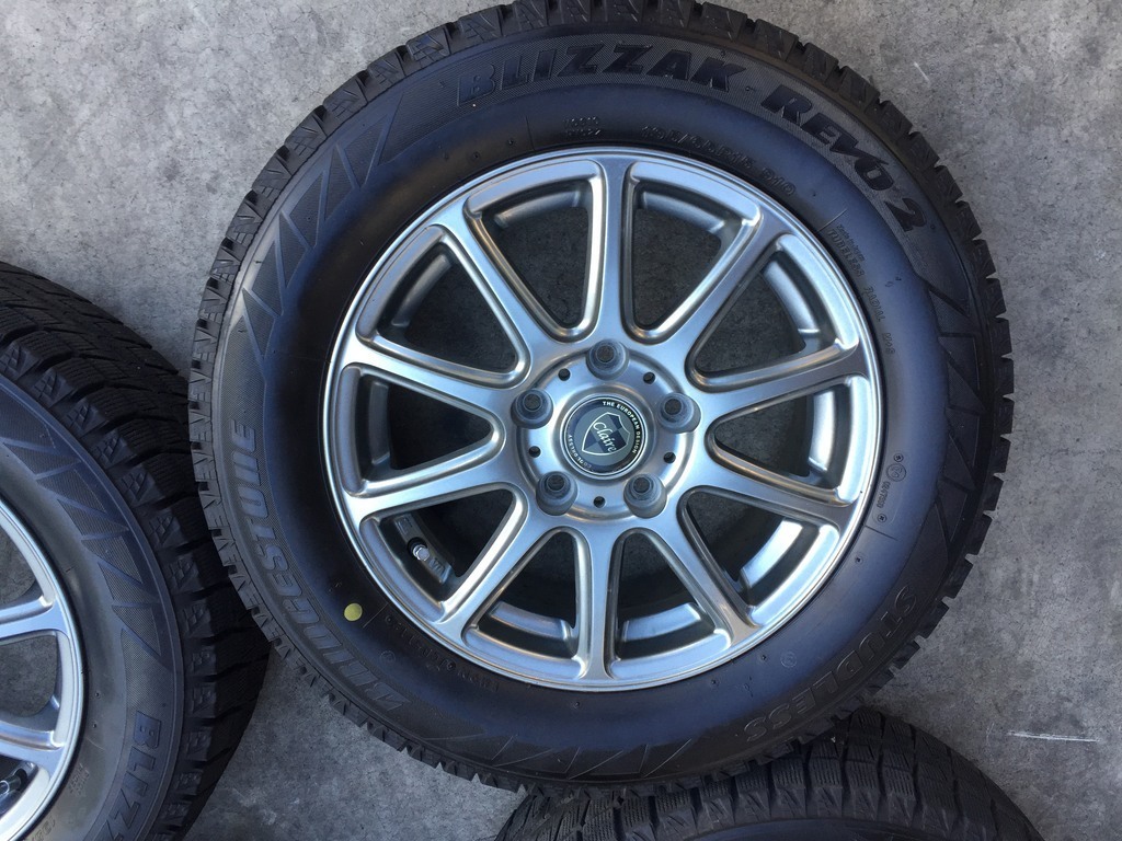 195/65R15 スタッドレスタイヤホイール付き４本セット中古_画像4