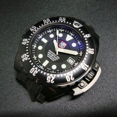 定価28万 稼働LUMINOX Deep Dive SERIES 1500/S1オートマティックAT 500m防水ブラックPVDステンレスSSダイバーズ ミリタリ自動巻デイト1511_画像5