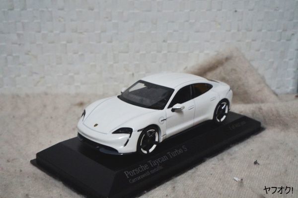 ミニチャンプス ポルシェ タイカン ターボS 1/43 ミニカー 白 ミニチャンプス ポルシェ タイカン ターボS 1/43 ミニカー 白