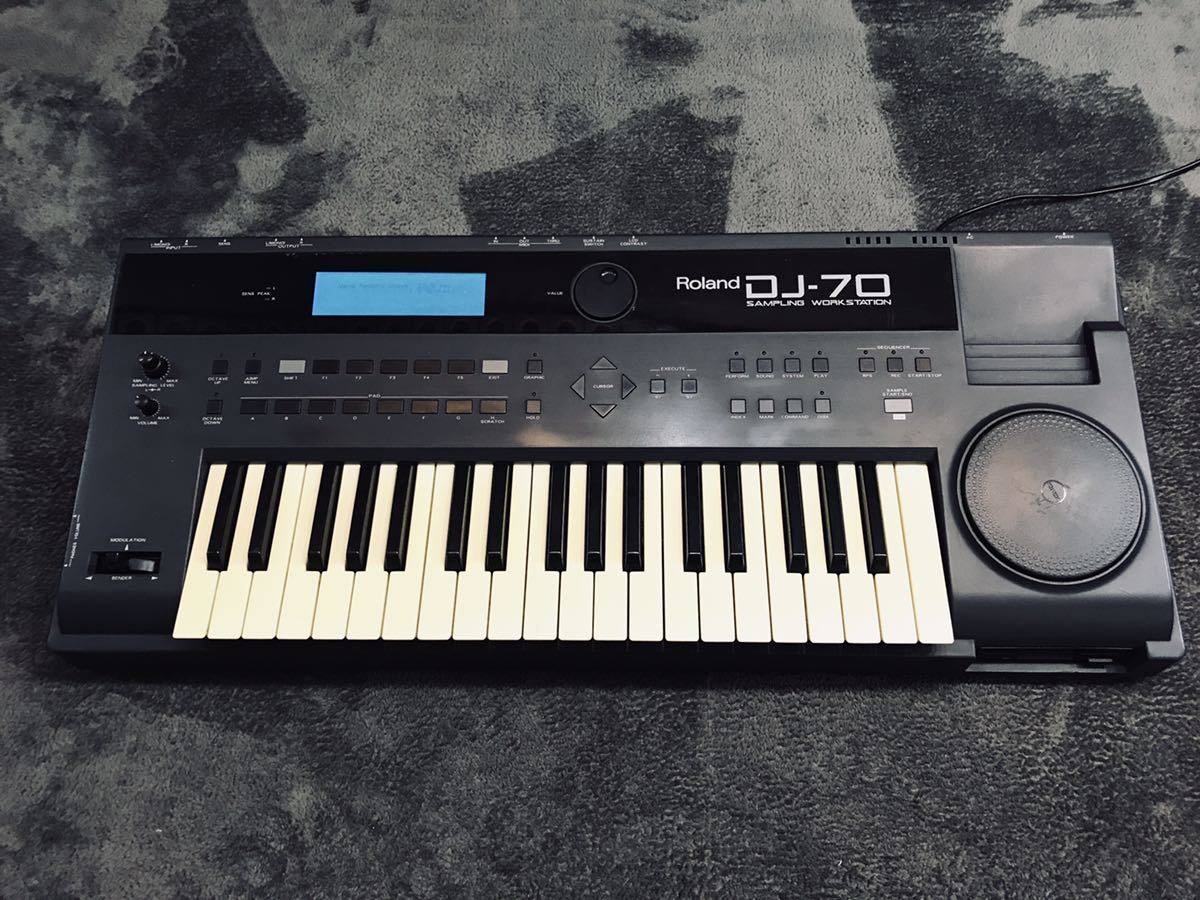 【ジャンク】Roland サンプリングキーボード DJ-70_画像1