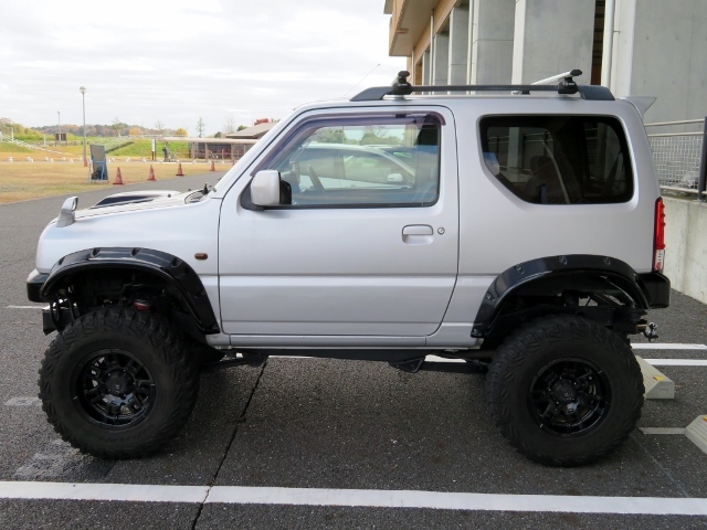  outright sales! Jimny Sierra 1.3 lift up 5 speed MT hitchmember non-genuin muffler other modified great number 