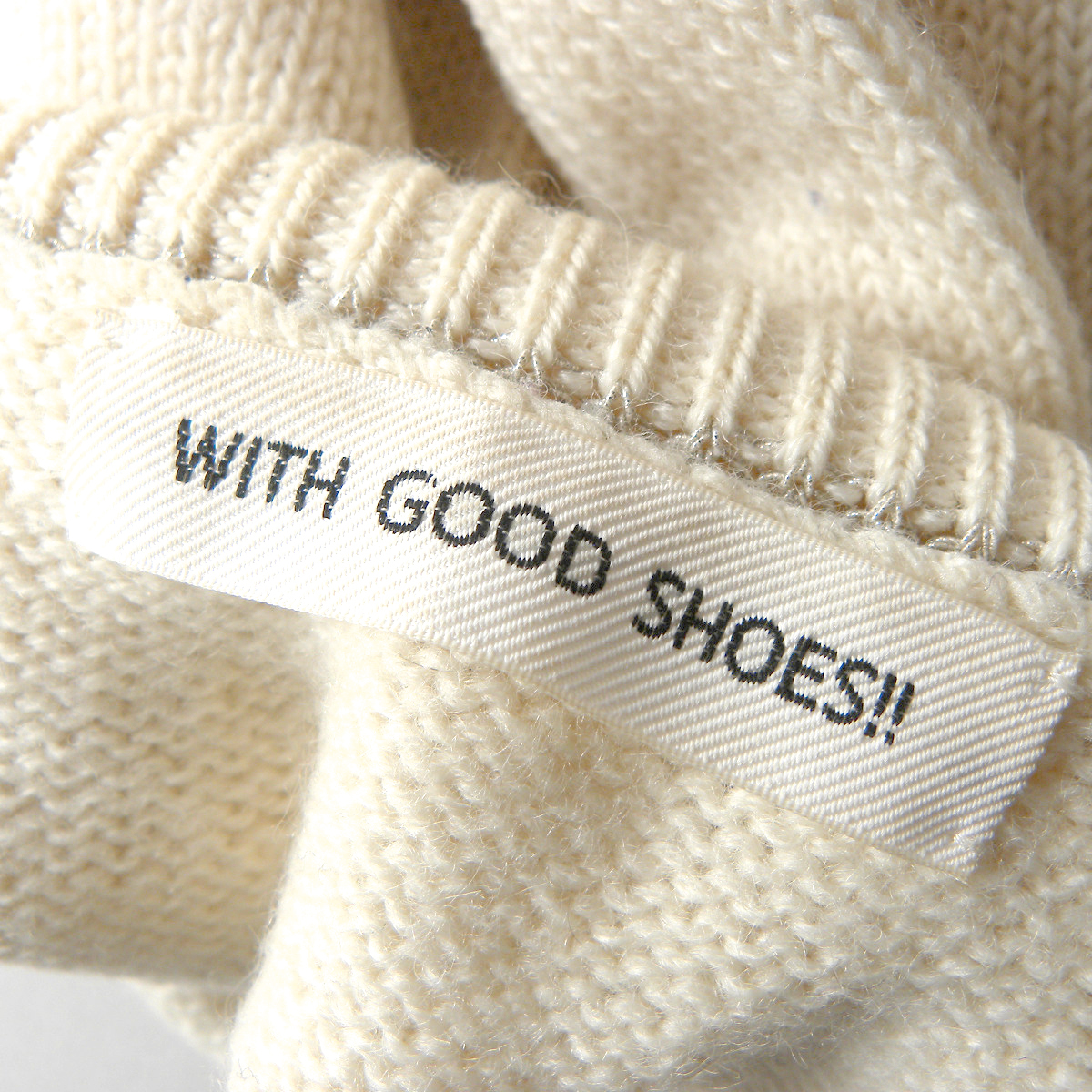 ウィズグッドシューズ WITH GOOD SHOES!! 揺れ感が可愛い たっぷりフレアのハイネックニット セーター 5分袖 サザビー 日本製 l1012-4の画像4