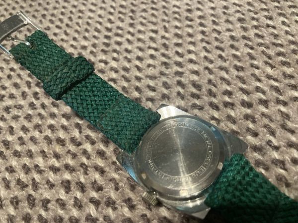 スイス製手巻き式腕時計ミッキーマウス_画像2