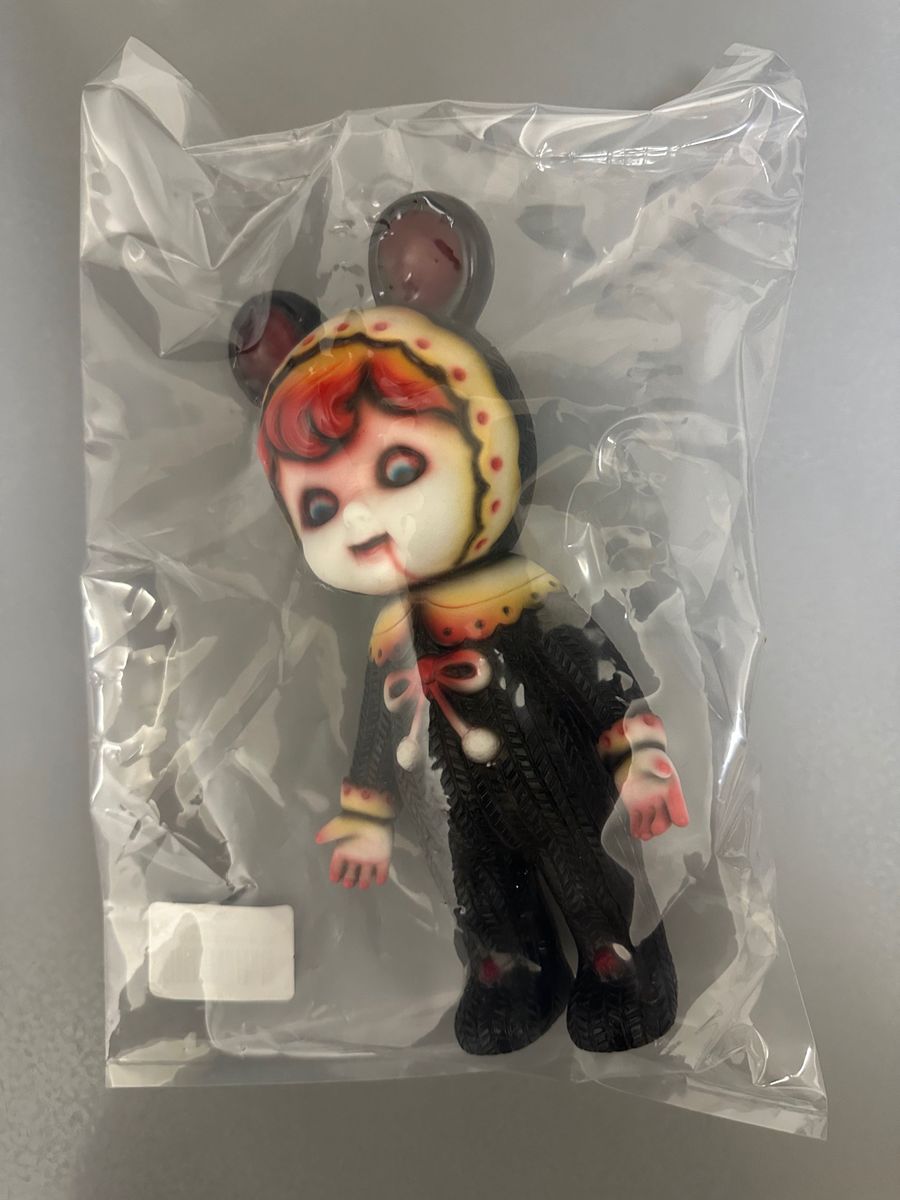 ソフビ】かっこわらい雑貨店 チャーミーちゃん 墓場の画廊 ソフビ】かっこわらい雑貨店 チャーミーちゃん 墓場の画廊