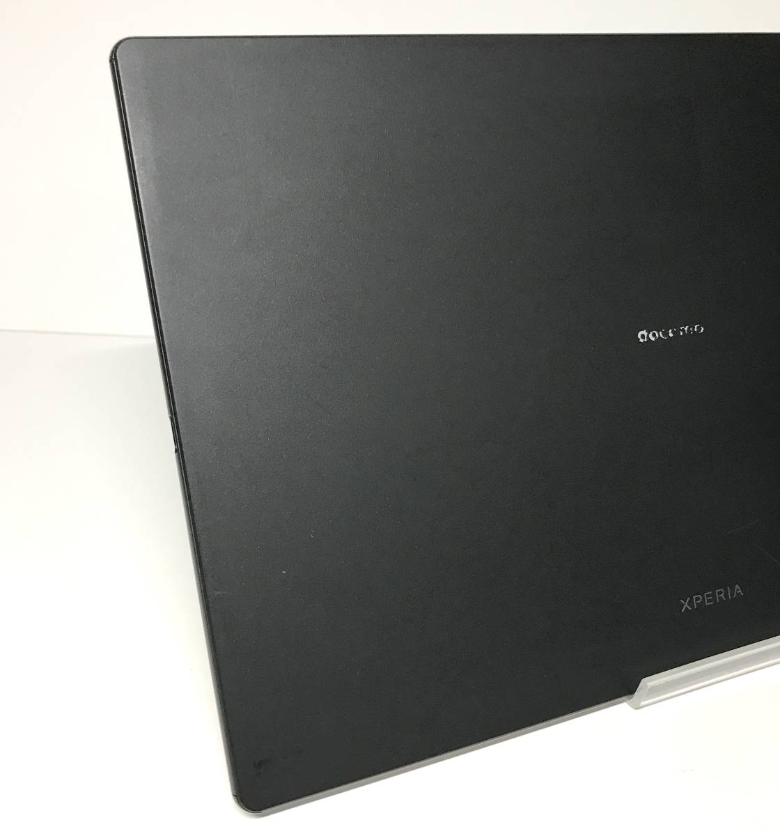  б/у хороший товар SONY Xperia Z4 Tablet docomo SO-05G черный SIM разблокирован 10.1 дюймовый 7.0