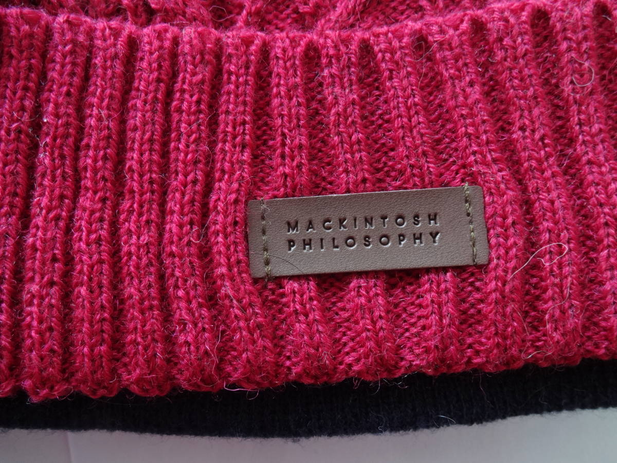 送料185円追跡OK！MACKINTOSH PHILOSOPHY マッキントッシュ新品タグ付ニットキャップ 二枚仕立て ウール混 ケーブルニット帽 赤＊紺　帽子_画像2