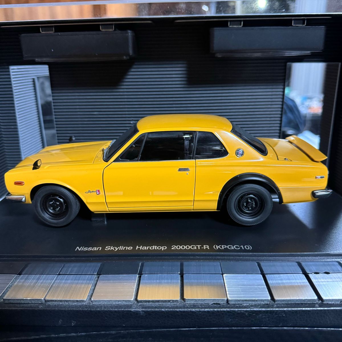 激レア 未展示品 オートアート 1/18 スカイライン 2000GT-R 激レア 未展示品 オートアート 1/18 スカイライン 2000GT-R