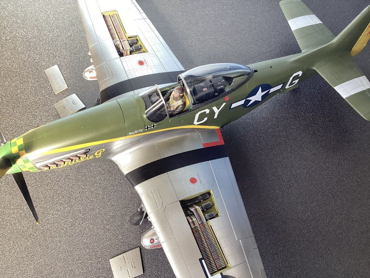 P-51Dムスタング　1/24 バンダイ　完成品　レア_画像6