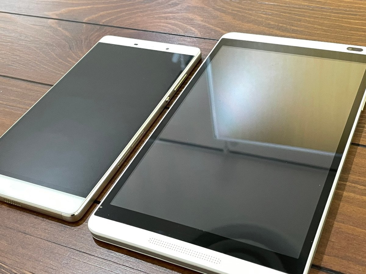 【中古】2台セット Huawei P8max 403HW タブレット デュアルSIM ファーウェイ 華為 ジャンク_画像5