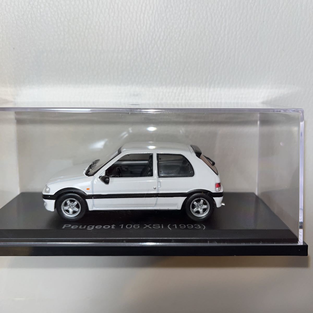 レア　レトロ　アシェット 1/43 プジョー 106 XSi 1993 国産名車コレクション ノレブ　ミニカー　カラーサンプル_画像1