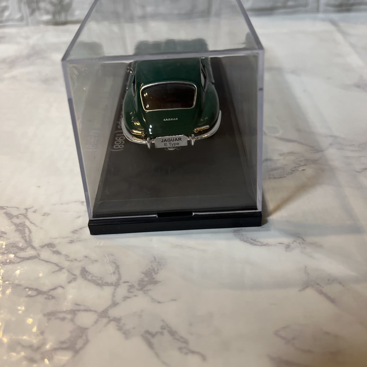 ジャガー Jaguar E-Type クーペ Coupe (1968) 1/43 - アシェット名車コレクション Hachette カラーサンプル ミニカー モデルカーの画像10