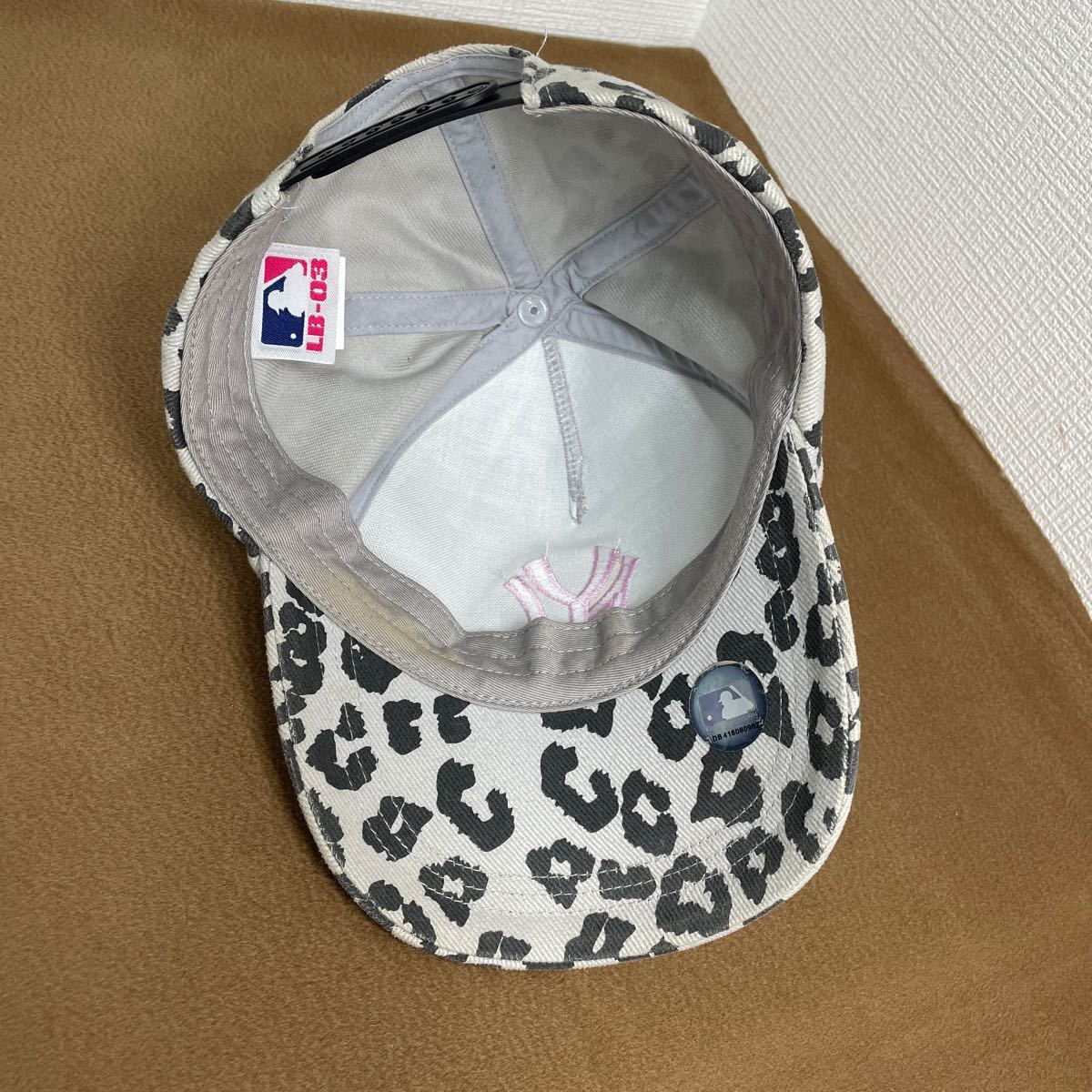 LB-03 レオパード柄 YANKEES キャップ ホログラム付き キャップ帽子_画像5