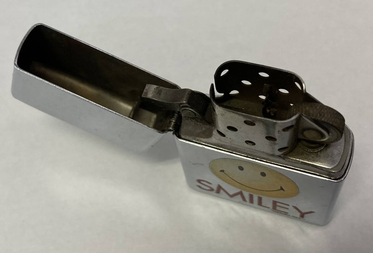 ZIPPO 「SMILEY TM& LOUFRANI スマイリー ニコニコ」 スマイル 笑顔 微笑み オイルライター ジッポー 廃番激レア_画像4