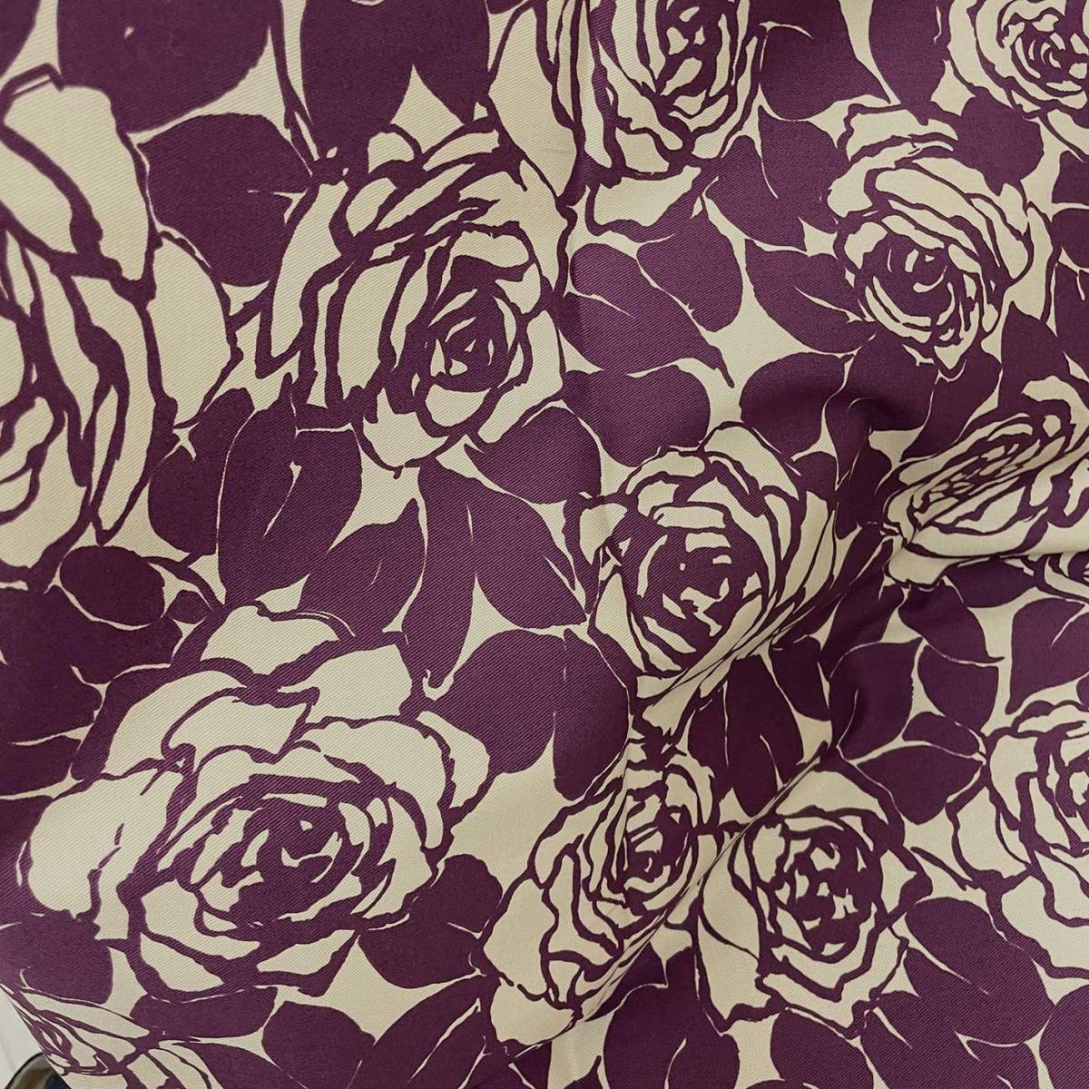 ベージュに紫のバラ柄★ツイル生地はぎれ布★北欧風モダン2ｍ花柄ローズ薔薇ばらの画像3