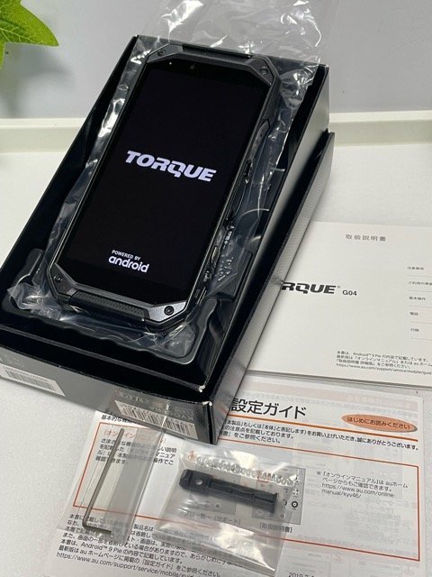 TORQUE G04 64GB ブラック KYV46 au ロック解除 SIMフリー 【付属品