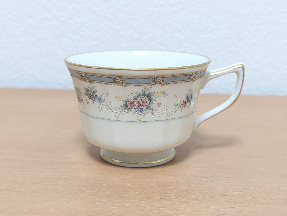 ノリタケ NORITAKE アイボリーチャイナ 碗皿ペアセット