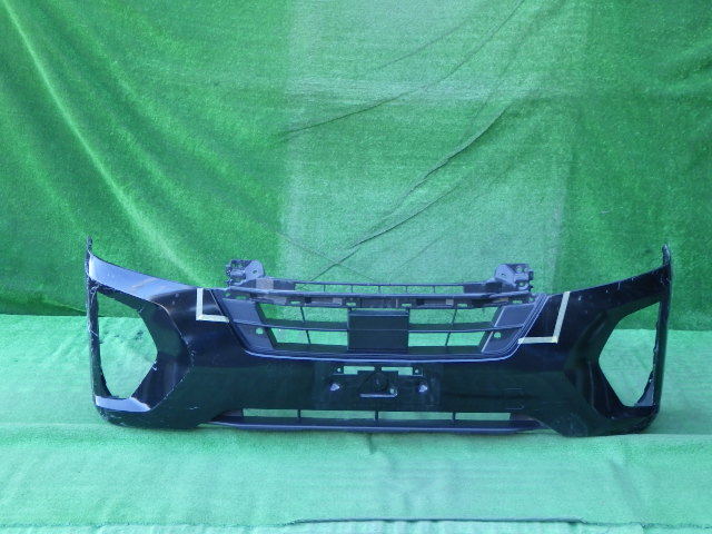 KS2E26 KS4E26 KS6E26 KS8E26 latter term NV350 Caravan Wagon original front bumper black 62022 5YJ0H