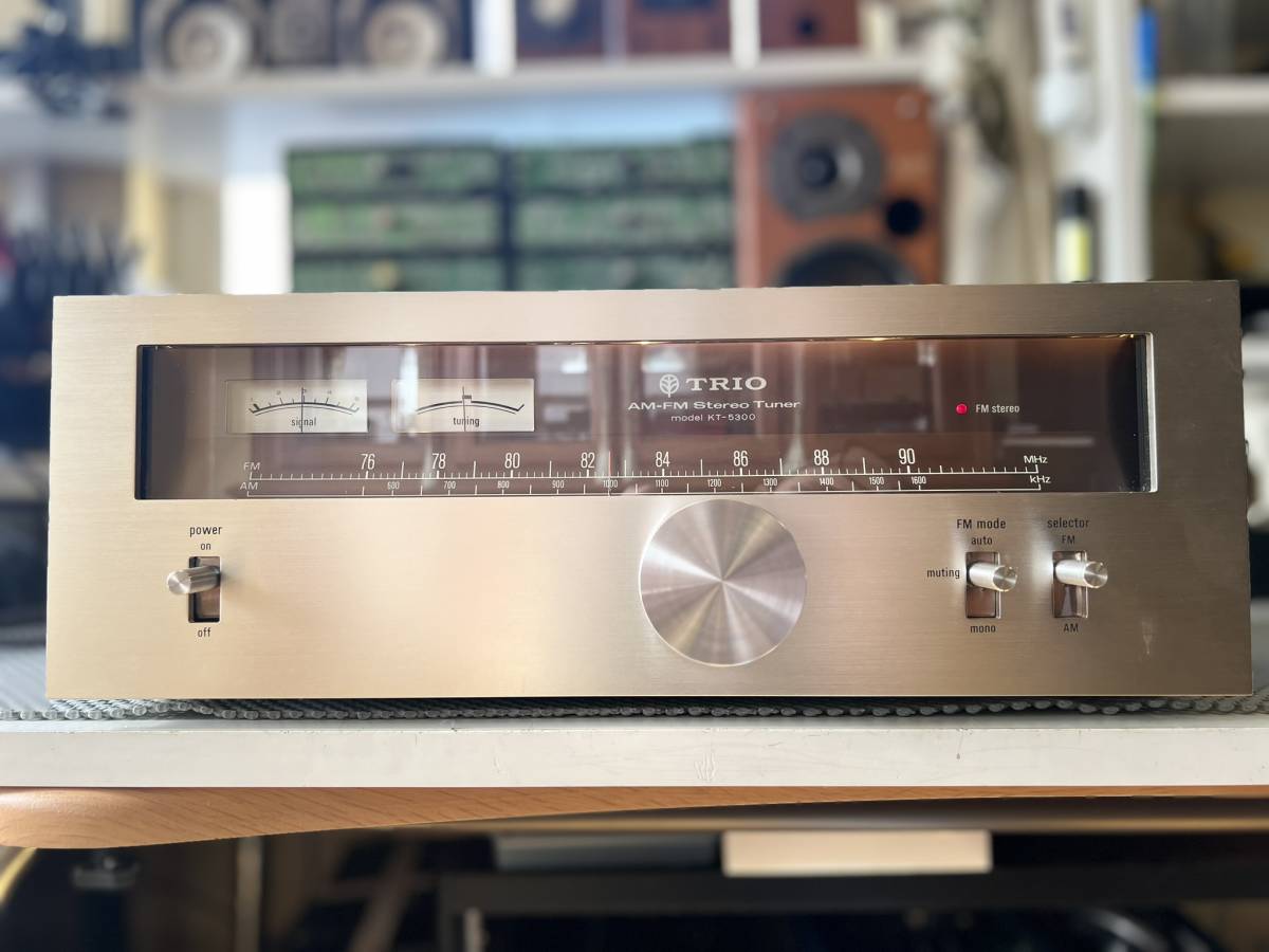 美品☆受信動作確認済☆TRIO KT-5300 　トリオFM/AMヴィンテージチューナー☆1979年モデル_画像2