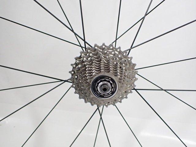 【良品】SHIMANO シマノ ULTEGRA WH-6700 Road Tubless チューブレス ホイール 前後ペア CS-5700 スプロケット付 △ 6C4FA-2_画像3