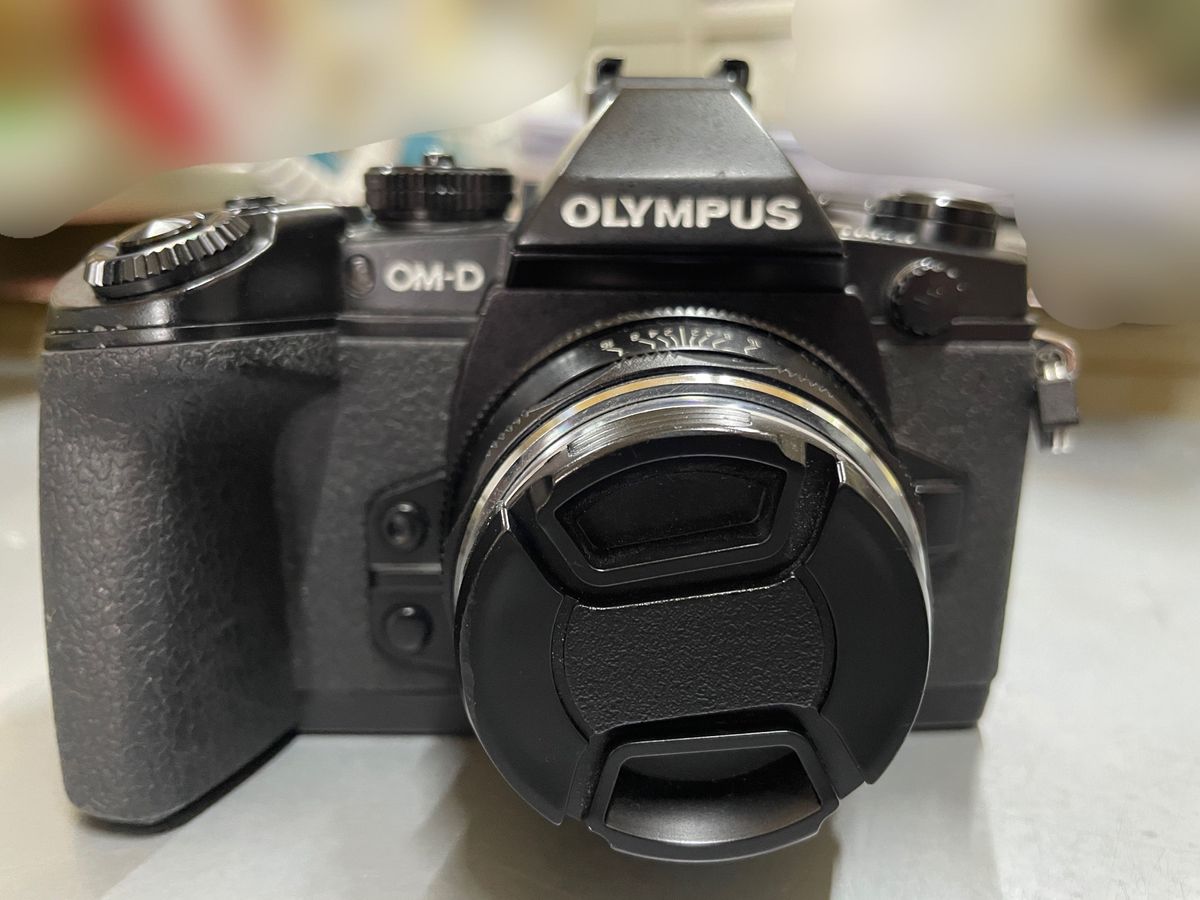 OLYMPUS OM-D E-M1 25mm f1.5単焦点レンズ付