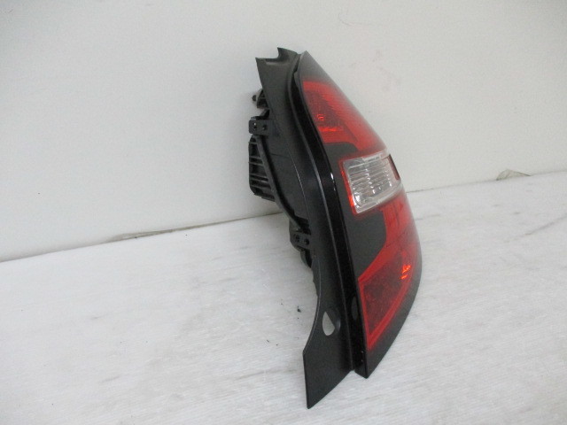 NS6624J Renault Twingo AHH4B right tail light right tail lamp 265502525R