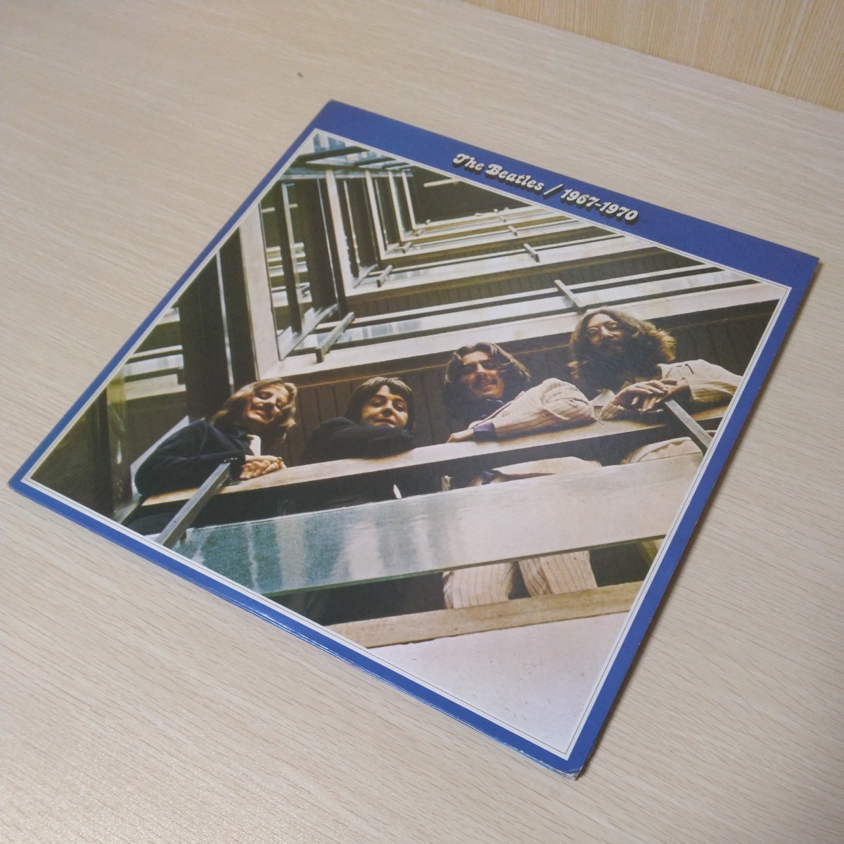 レコード LP THE BEATLES 青盤 ビートルズ 1967-1970 APPLE EAP-9034B_画像1