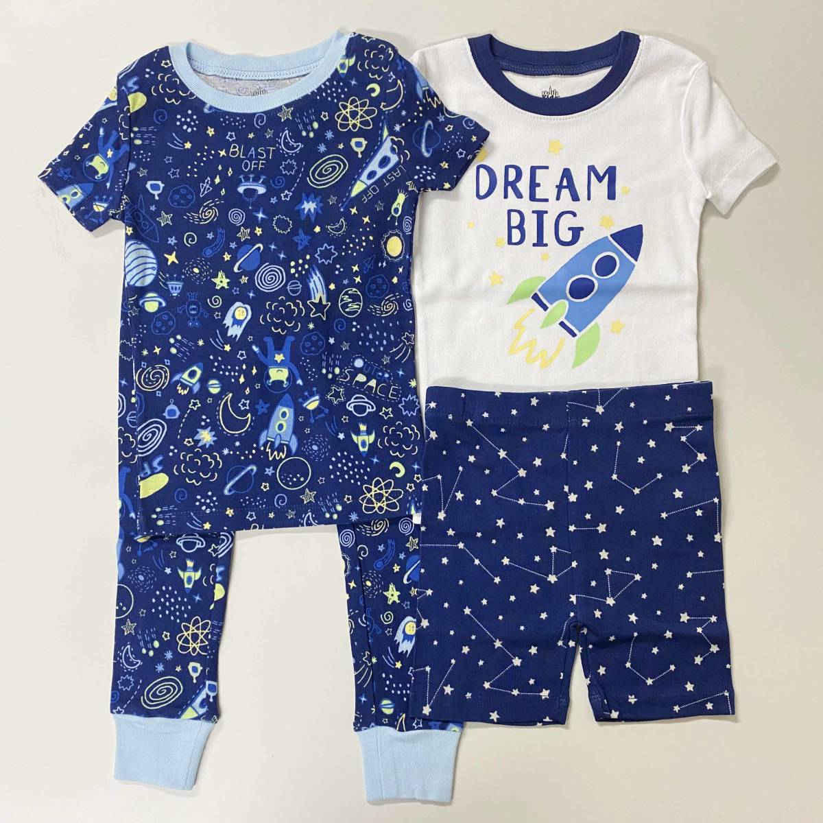 新品 100 ★ コストコ キッズ ボーイズ パジャマ 4点 セット 3T 宇宙 半袖 Tシャツ 短パン 長ズボン ロケット ネイビー Kids Headquarters_画像2