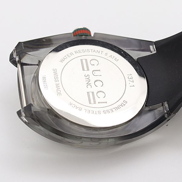 1円 グッチ シンク 137.1 QZ シルバー文字盤 デイト NBY メンズ腕時計 OGH 2000000_画像3