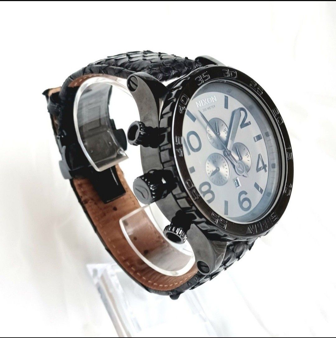 NIXON ニクソン メンズ 腕時計 51-30 クロノグラフ パイソン 蛇 NIXON ニクソン メンズ 腕時計 51-30 クロノグラフ パイソン 蛇