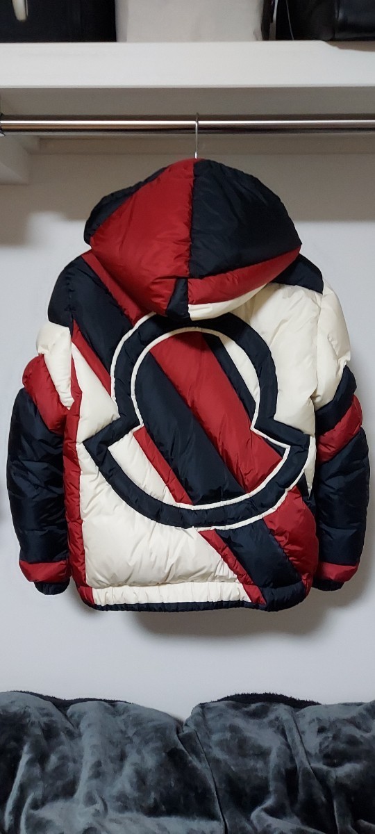 国内正規品 未使用 希少 限定 LEON 掲載 MONCLER GENIUS CRAIG GREEN PLUNGER モンクレール ジーニアス クレイグ グリーン プルンジャー