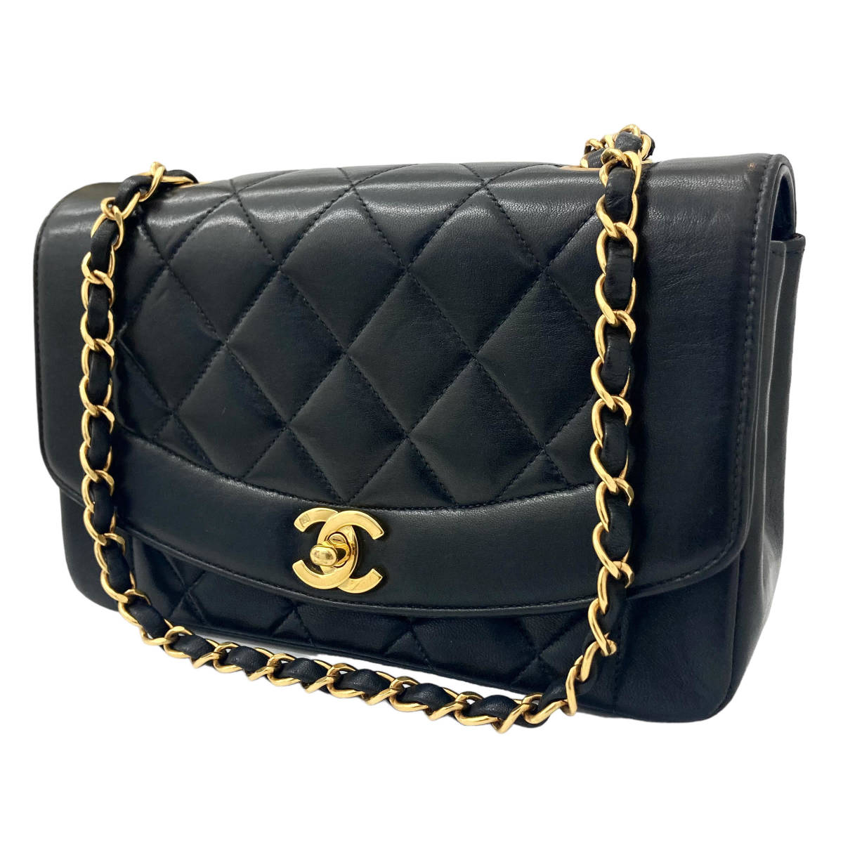 【中古】｜CHANEL シャネル マトラッセ ダイアナ チェーンショルダーバッグ ラムスキン ブラック ゴールド金具 レディース_画像2