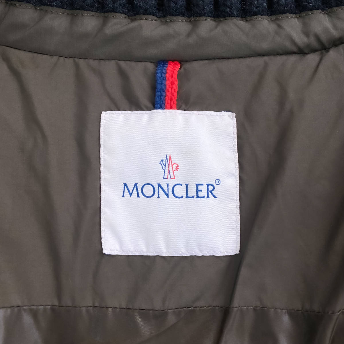 美品MONCLER ダウンジャケットツイード生地異素材カーキ濃緑ブラック黒LEBRONDレブロンドXL.LL~L2袖ロゴワッペン大きいサイズ モンクレール_画像9