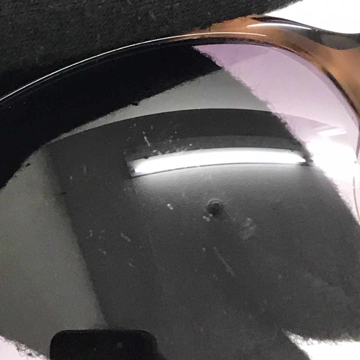 中古品 D&G ドルチェ&ガッバーナ サングラス D&G3068 598/68 プラスチックフレーム 薄紫グラデーション カラーレンズ 度無し 質屋出品_レンズの表面に傷があります