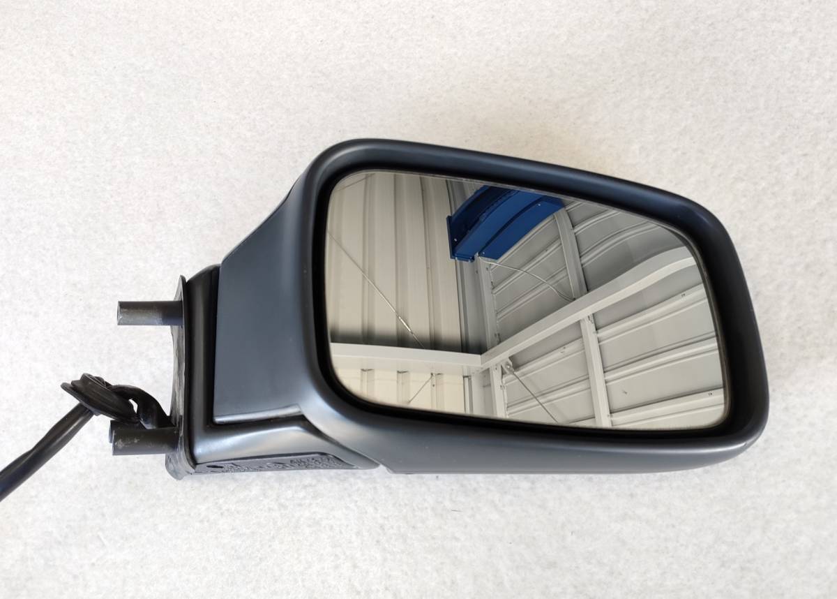  Volvo 850/V70(8B) right door mirror angle adjustment motor OK mirror heater defect right steering wheel car driver`s seat door mirror cover black 