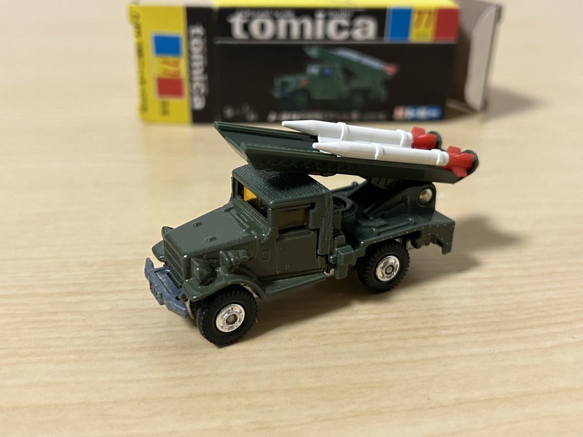 トミカ トヨタ 自衛隊ロケットカー HQ15V型_画像1