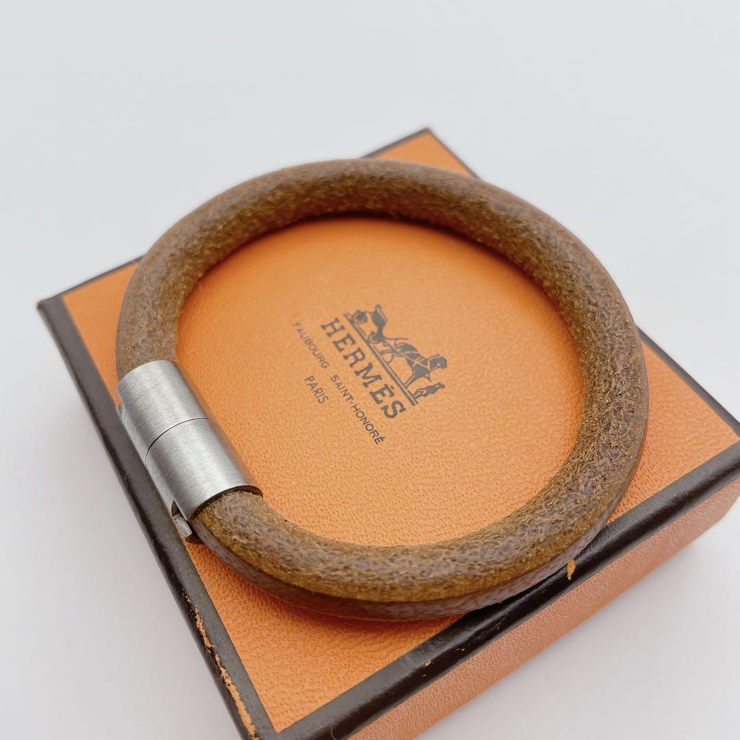 美品】HERMES エルメス イオタ レザー ブレスレット リング 美品】HERMES エルメス イオタ レザー ブレスレット リング