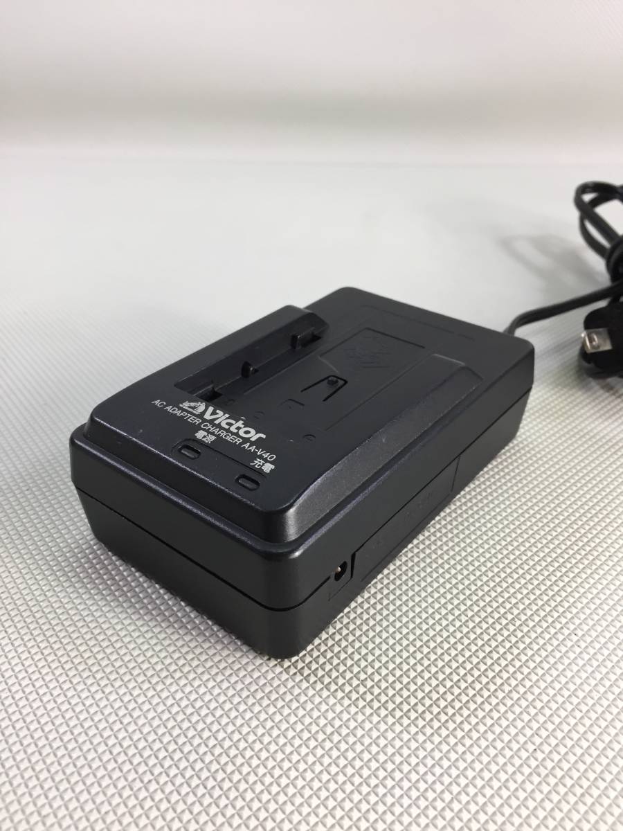 S2929*Victor Victor battery charger charger AC adapter AA-V40 used 