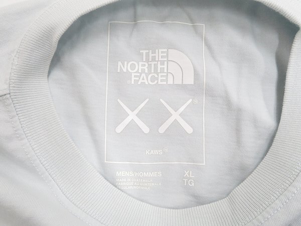 7T8113【クリックポスト対応】THE NORTH FACE×KAWS 半袖Tシャツ ノースフェイス カウズの画像4