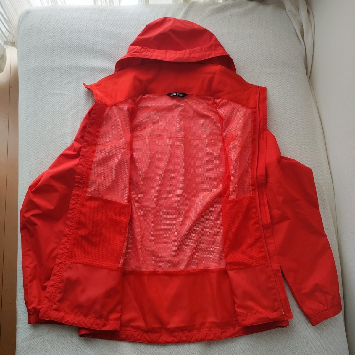 【新品未使用】ザ・ノース・フェイス THE NORTH FACE NF0A2VD5 防水ジャケット 冬季アウター マウンテン_画像7