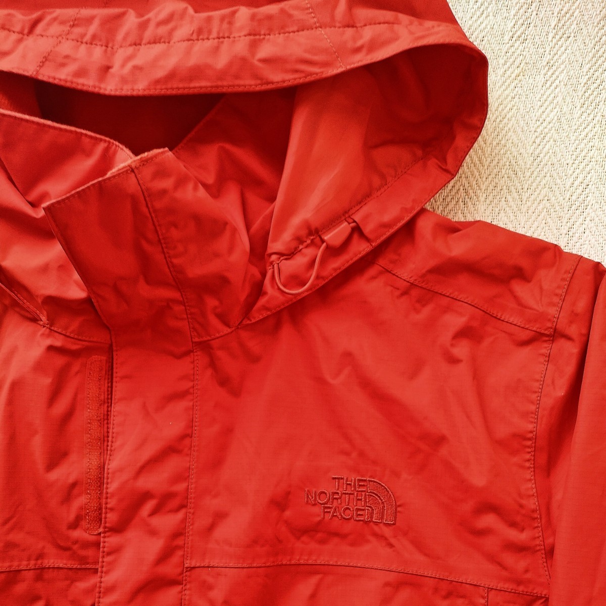 【新品未使用】ザ・ノース・フェイス THE NORTH FACE NF0A2VD5 防水ジャケット 冬季アウター マウンテン_画像2