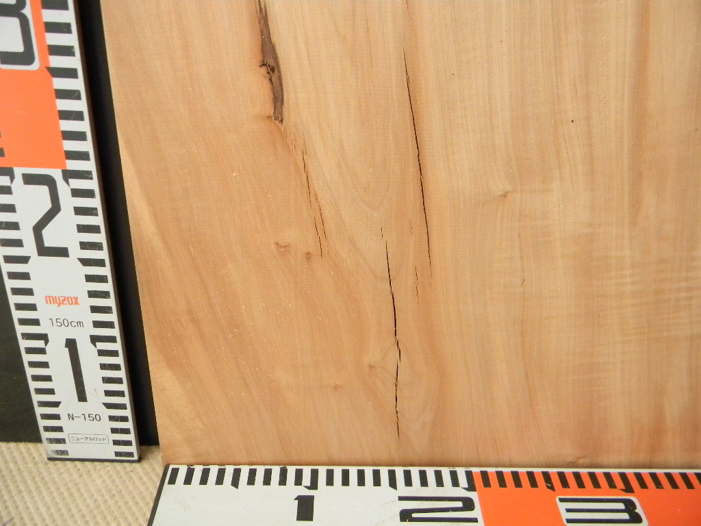 e3112109●89.7cm×43.3cm×1.4cm 橡☆無垢板１枚板 木材 板 DIY 板材 天板 棚板 テーブル 看板 花台など種類豊富！_画像4