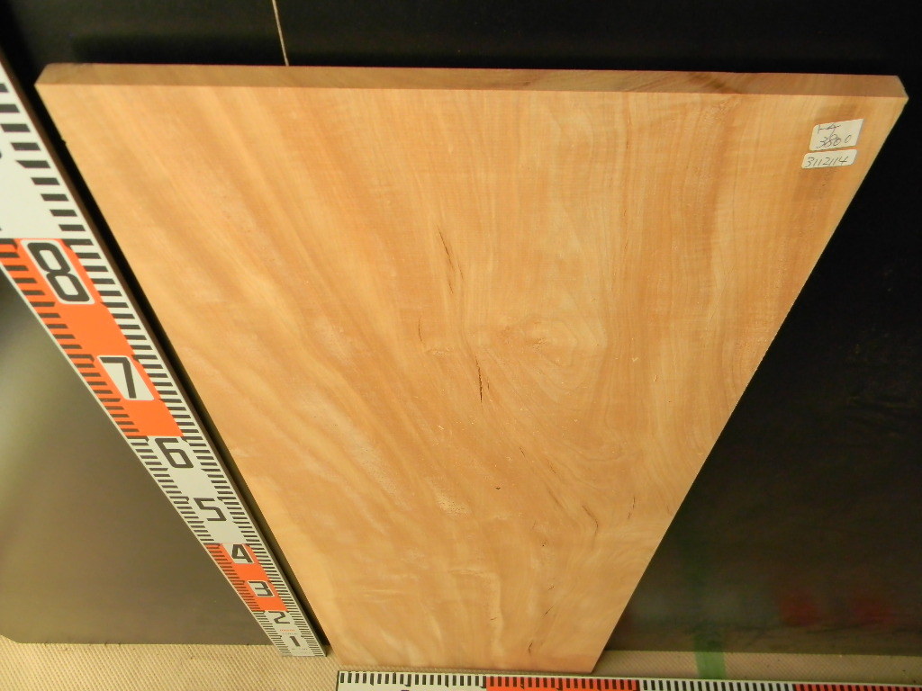 e3112114●89.7cm×33.5cm×1.4cm 橡☆無垢板１枚板 木材 板 DIY 板材 天板 棚板 テーブル 看板 花台など種類豊富！_画像2