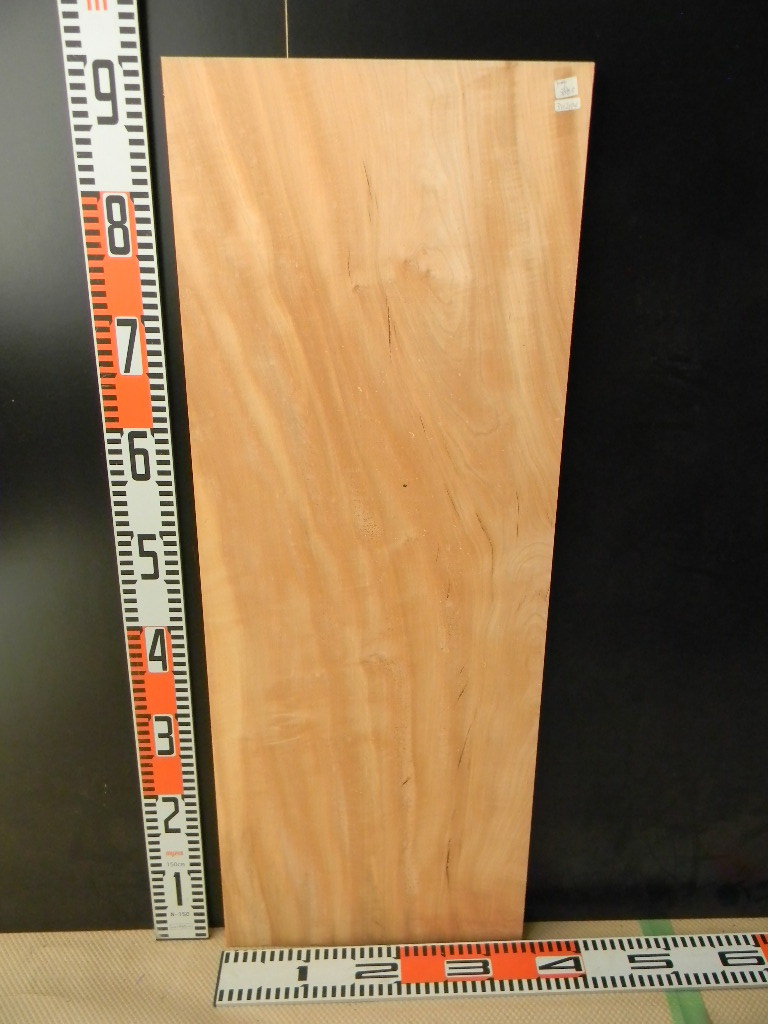 e3112114●89.7cm×33.5cm×1.4cm 橡☆無垢板１枚板 木材 板 DIY 板材 天板 棚板 テーブル 看板 花台など種類豊富！_画像1
