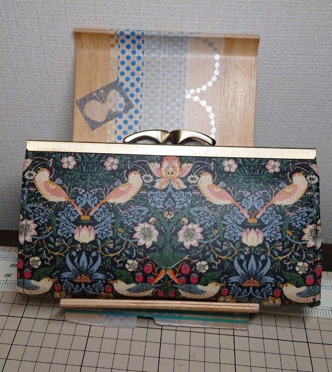 訳あり品　ウイリアムモリス　がま口　長財布　ハンドメイド