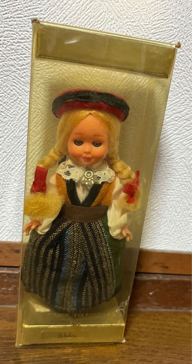 SVENSK スウェーデン　人形　レトロ ドール　箱あり