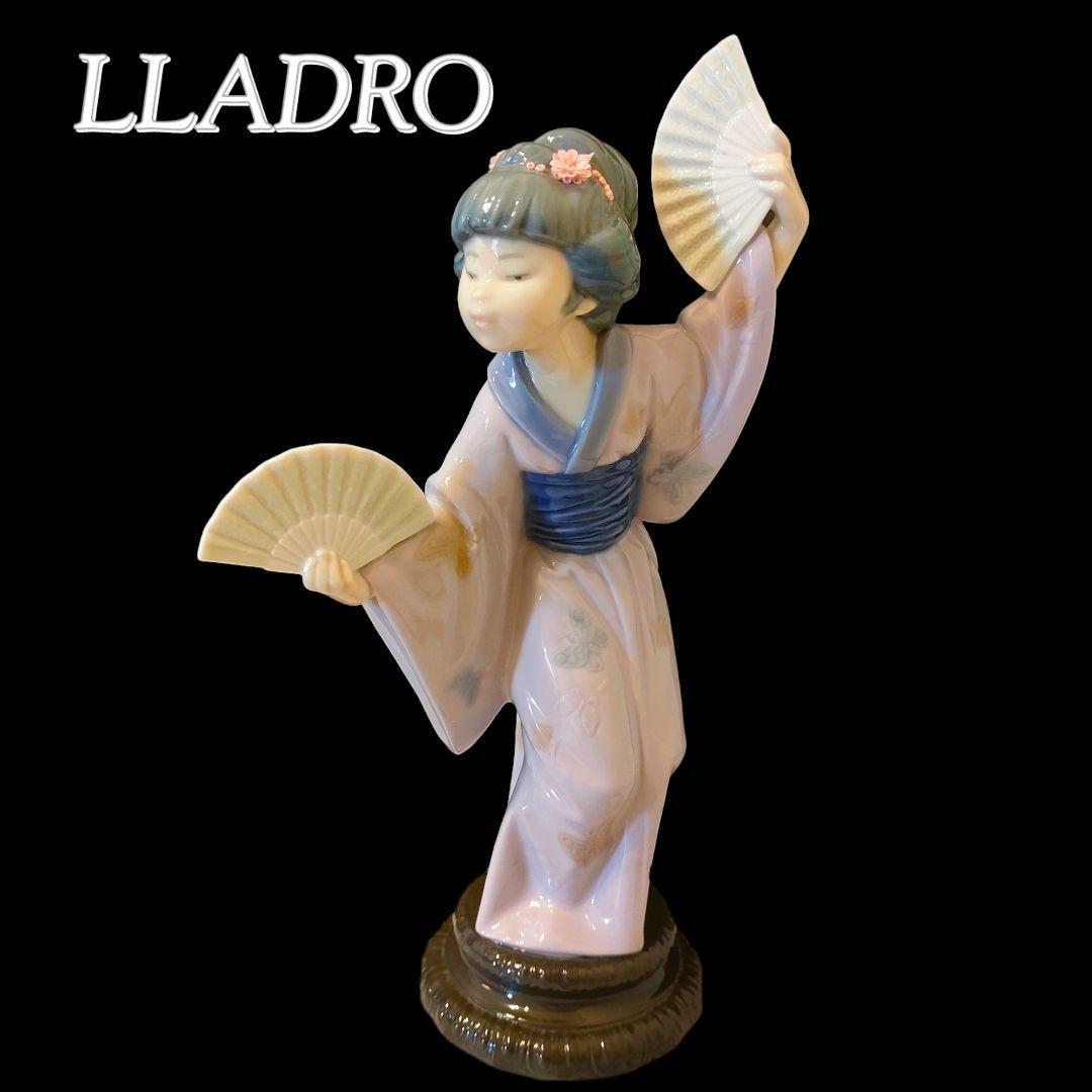 美品★ リヤドロ LLADRO 踊り子 着物 扇子 和装 舞い 陶器 芸者 人形 日本の芸者 フィギュリン 廃盤 希少品 レア スペイン アンティーク品の画像1