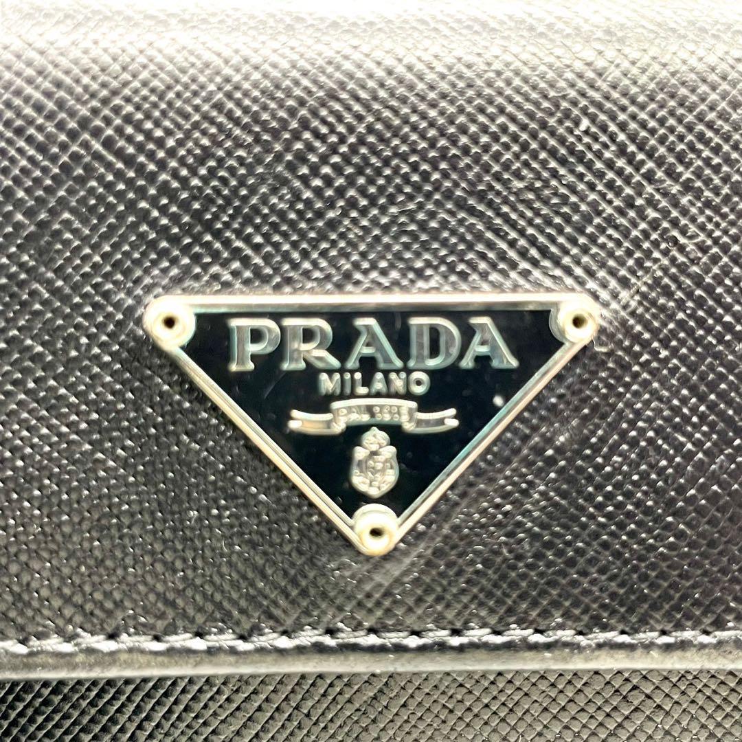 PRADA プラダ 3つ折り財布 サフィアーノレザー 三角プレート PRADA プラダ 3つ折り財布 サフィアーノレザー 三角プレート