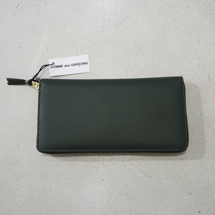  new goods Comme des Garcons plain leather long wallet dark green green khaki COMME des GARCONS WALLET Classic Leather Line SA0110 purse genuine article 