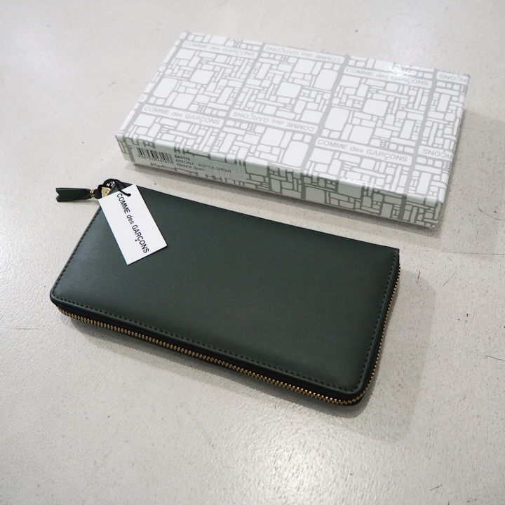  new goods Comme des Garcons plain leather long wallet dark green green khaki COMME des GARCONS WALLET Classic Leather Line SA0110 purse genuine article 