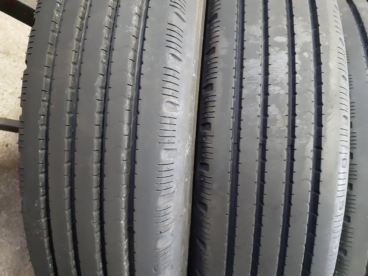 パF2949■225/80R17.5 123/122L　6本価格　YOKOHAMA SUPER STEEL RY138E　送料無料 ’19年 7～8分山 4ｔ 中型 トラック ユニック 夏_画像2